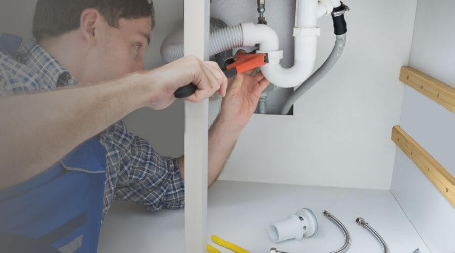 Local tankless water heater installation in Protivin, IA